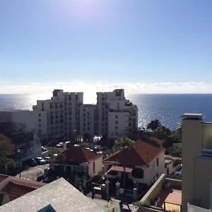 charming-lido-flat-ii.madeira-islandshotels.com/